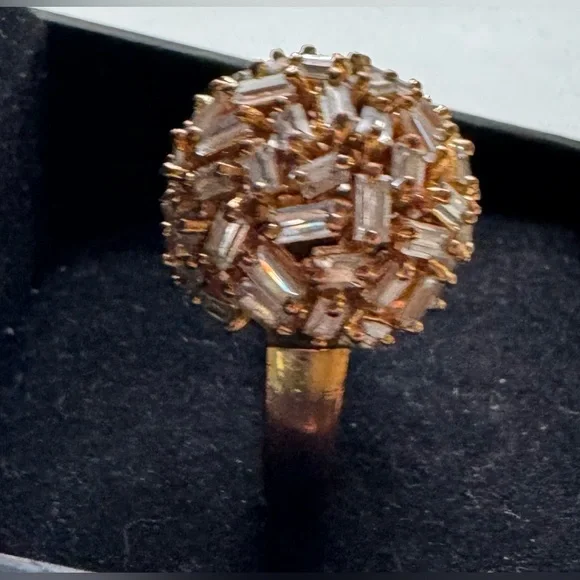 Large Gold rhinestone “ball” ring w/ rectangle muted rhinestones pieces -Size 8 - Picture 6 of 11